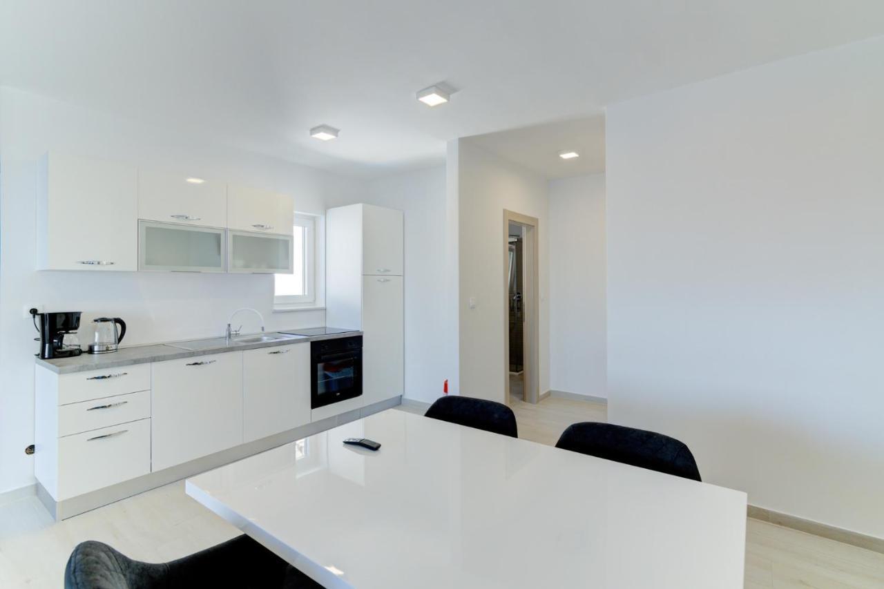 Apartmani Olimp Sveti Juraj Bagian luar foto