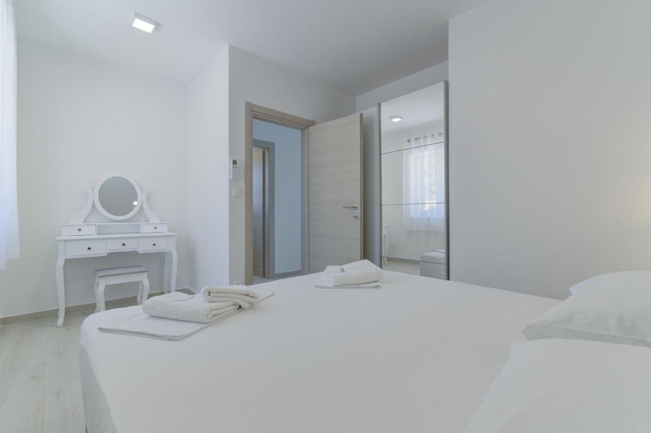 Apartmani Olimp Sveti Juraj Bagian luar foto